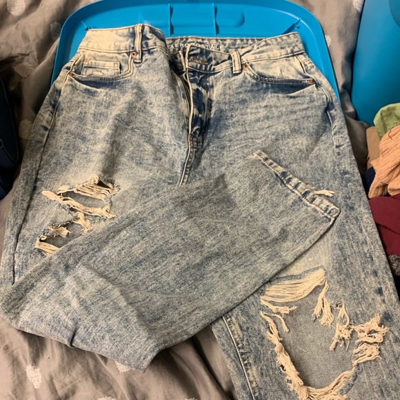Aeropostale Denim - Aeropostale Mom Jean